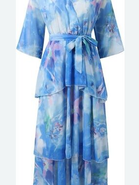 Floral Tiered Maxi Dress with Breezy Cut-Out Sleeves and Elegant V-Neck Size L